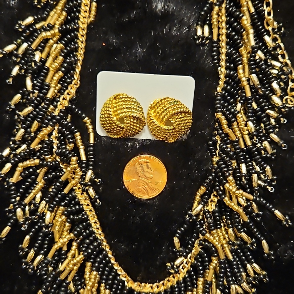 Gold + Black Beaded 15+3" Necklace Set with Matching Bracelet and Earrings - Picture 4 of 7